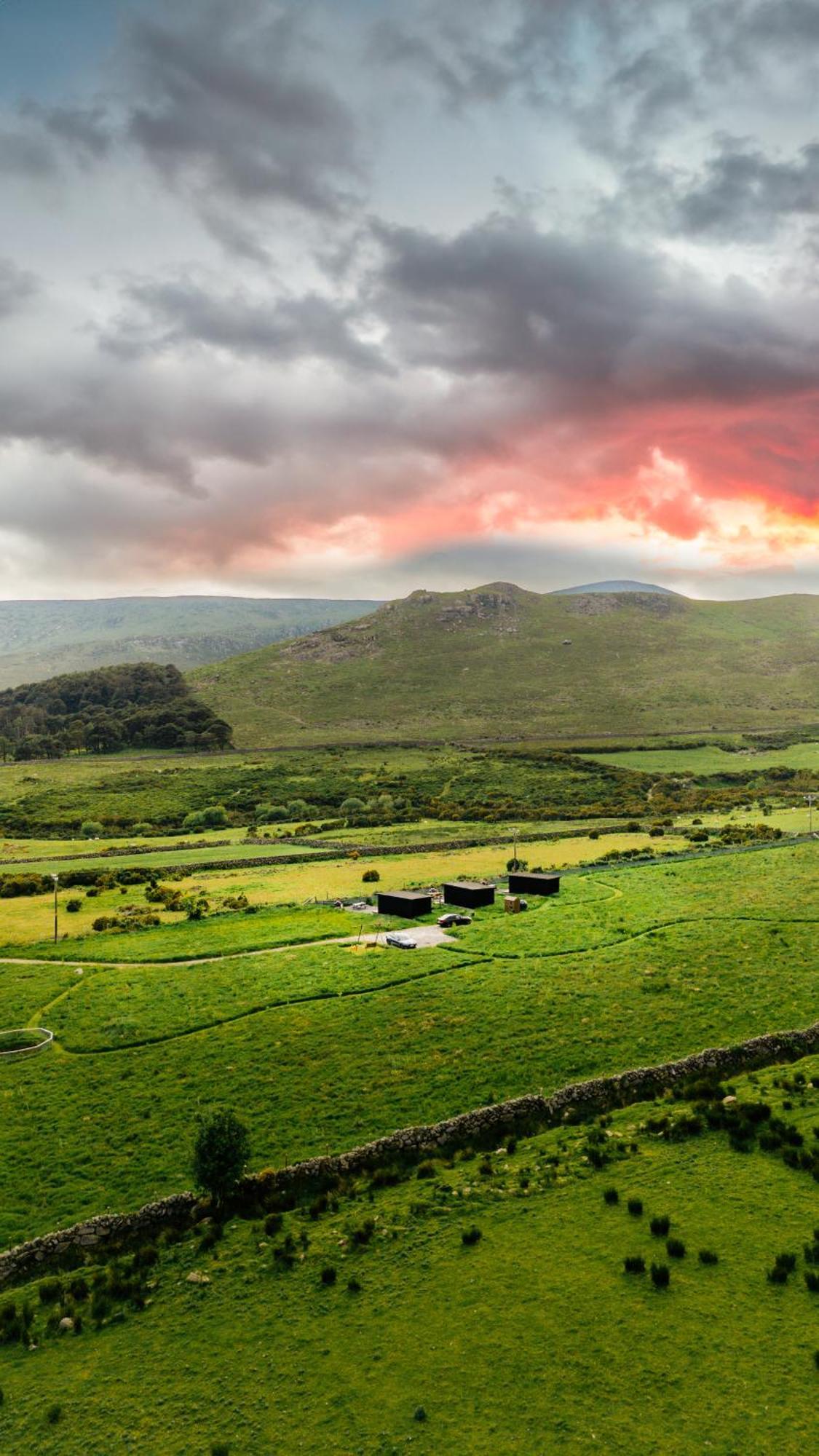 Oakwood Glamping Mourne Mountains Hotel Moyad Exterior foto