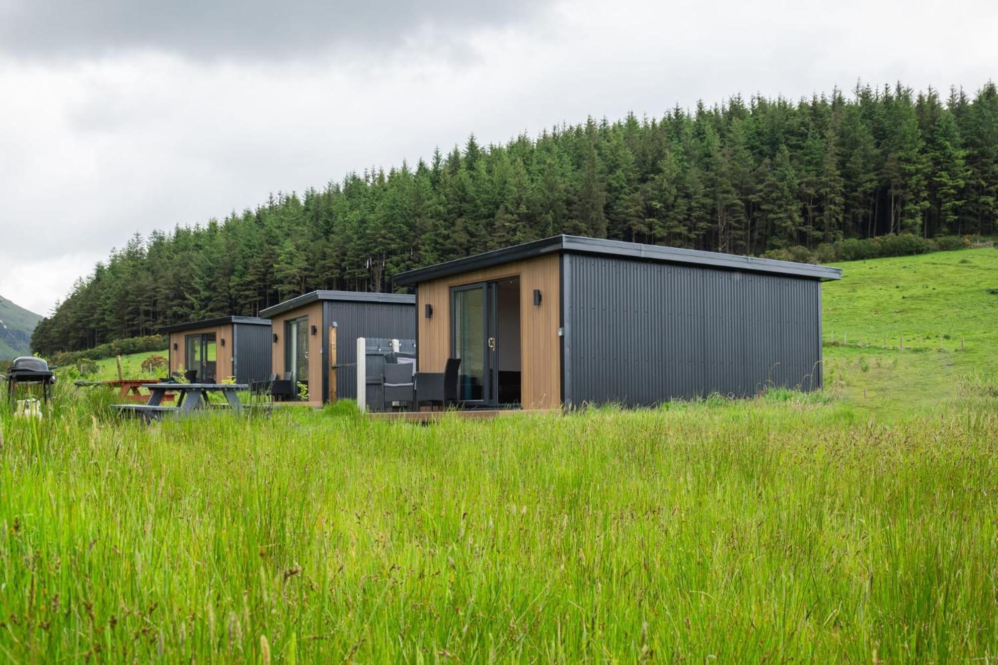 Oakwood Glamping Mourne Mountains Hotel Moyad Exterior foto